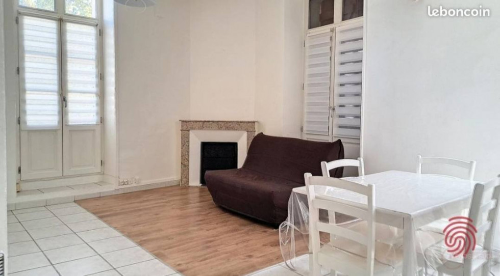 location Appartement rénové Beziers - Photo 2