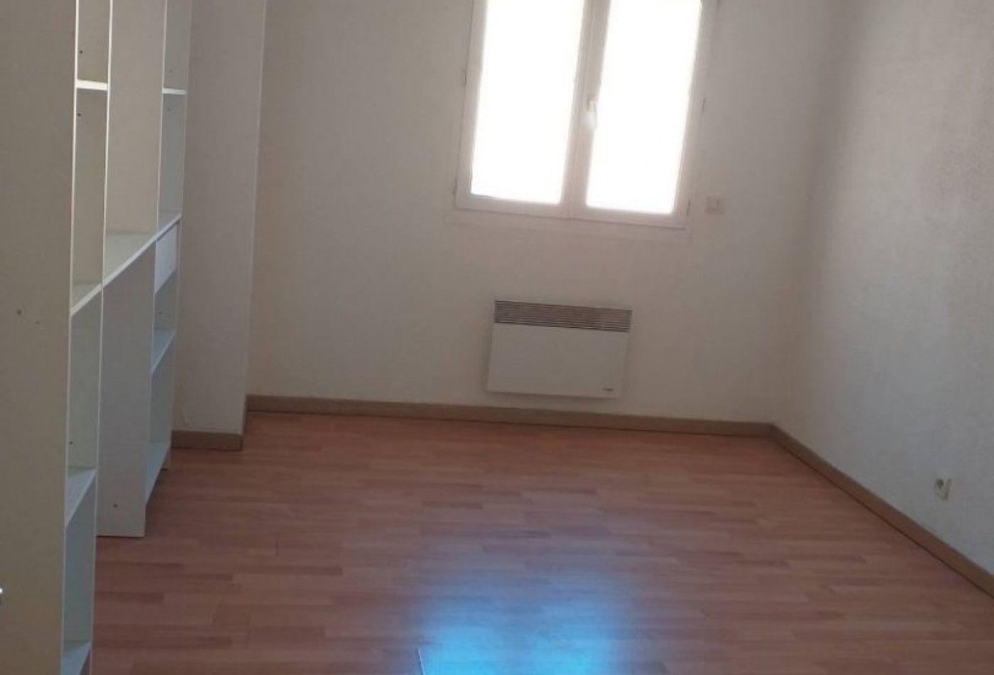 location Appartement rénové Thezan Les Beziers - Photo 3