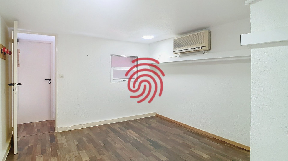 location Local commercial Beziers - Photo 6