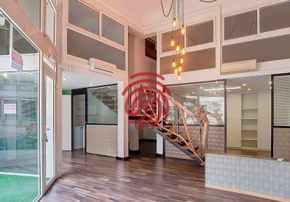 location Local commercial Beziers