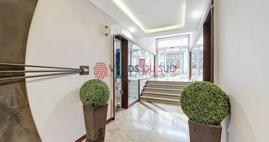 location Local commercial Beziers