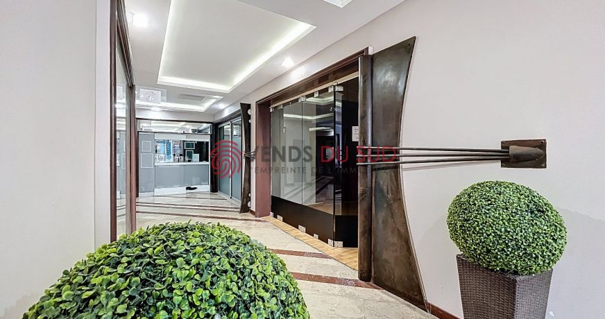 location Local commercial Beziers