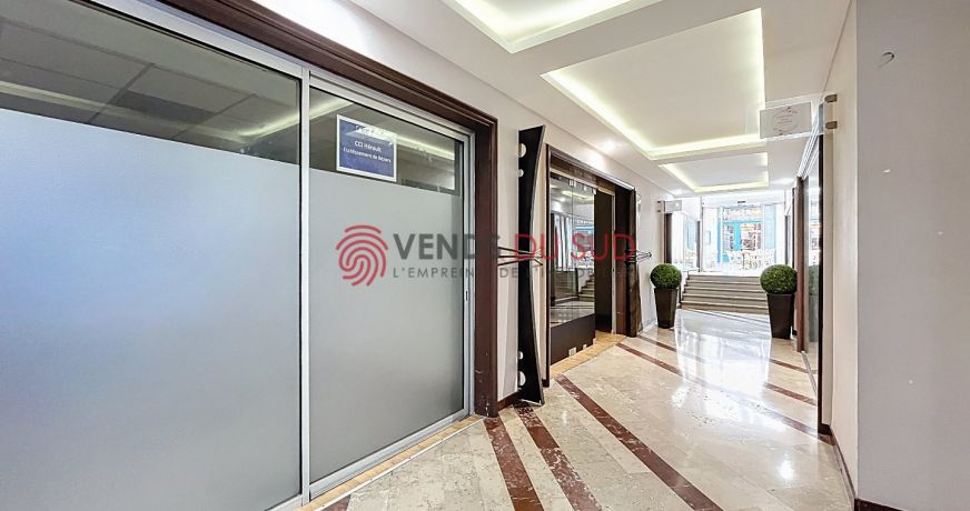 location Local commercial Beziers