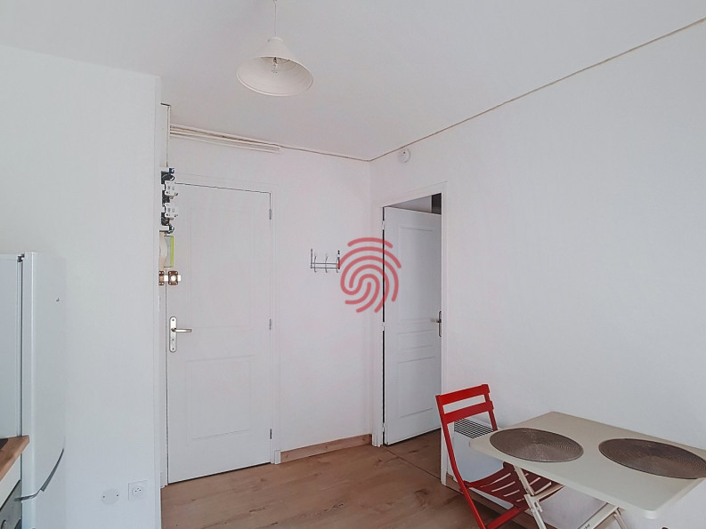 location Appartement rénové Beziers - Photo 2