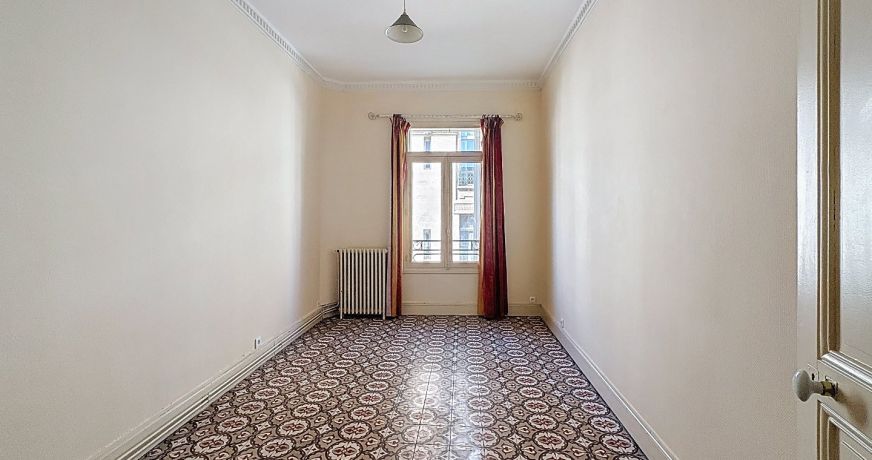 location Appartement terrasse Beziers