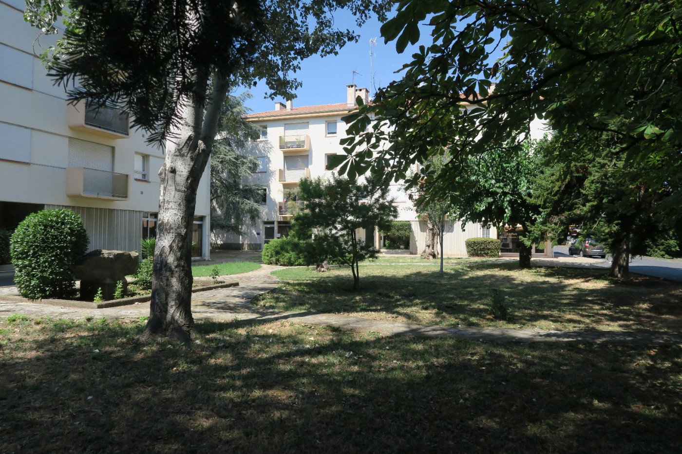 location Appartement en résidence Beziers - Photo 8