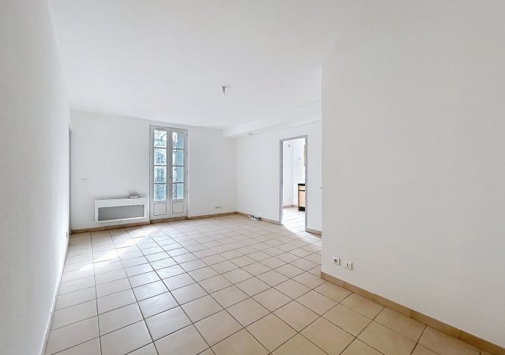 location Appartement rénové Montagnac