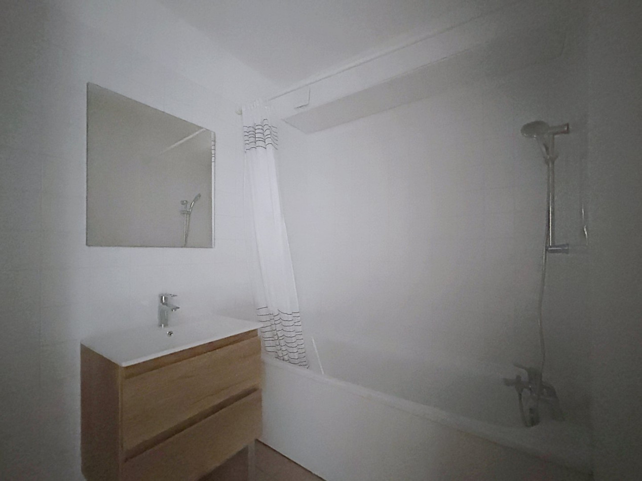location Appartement rénové Montagnac - Photo 3