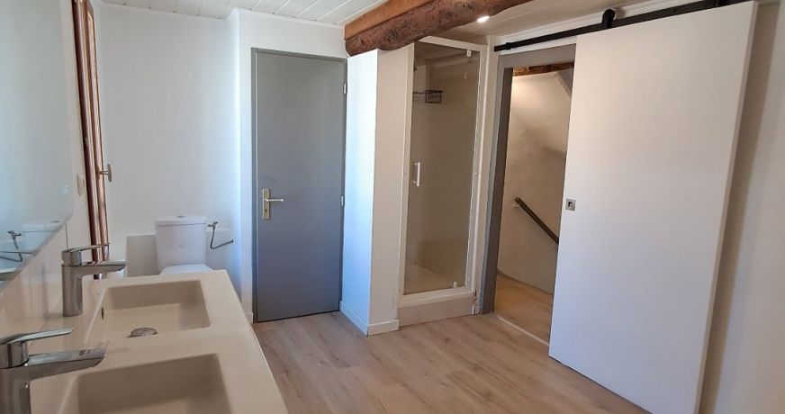 location Maison de village Loupian