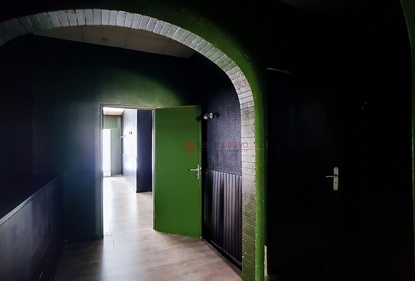 location Local commercial Meze - Photo 6