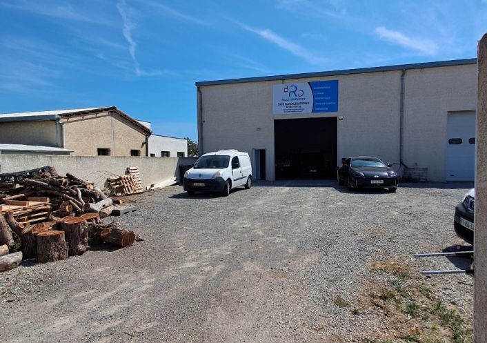 à louer Entrepots et bureaux Meze