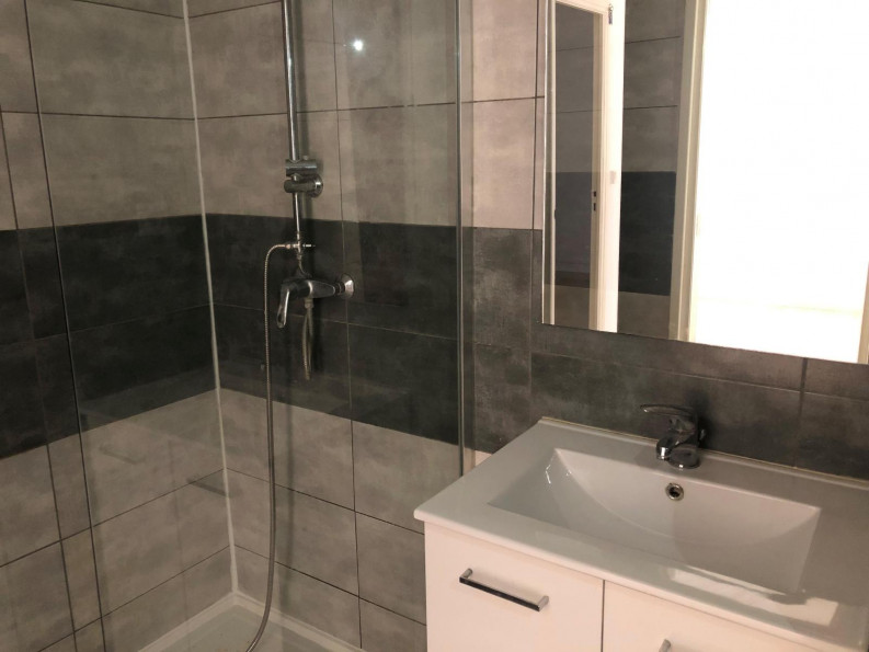 location Appartement Pezenas - Photo 4