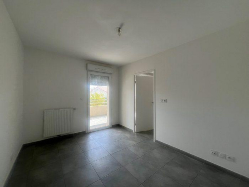 location Appartement Serignan - Photo 2