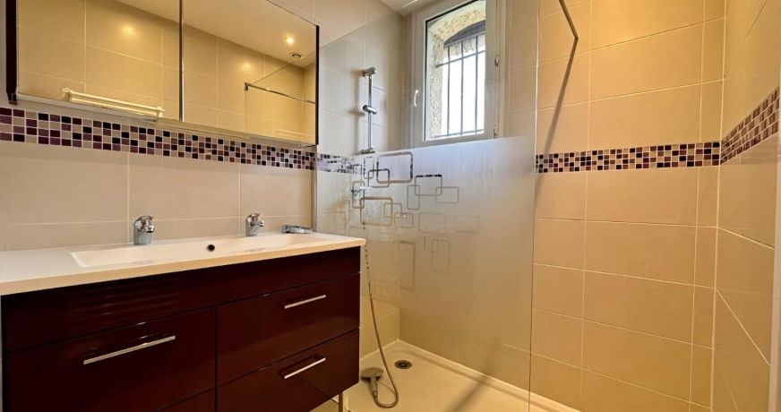 location Maison Serignan