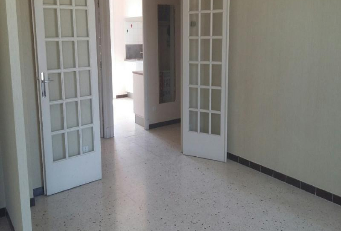 location Appartement Beziers - Photo 3