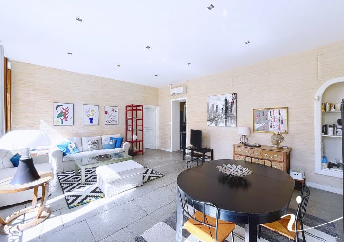 à vendre Appartement bourgeois Nimes