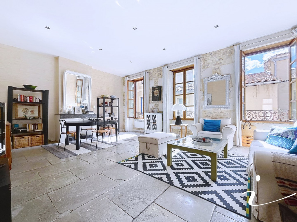 sale Appartement bourgeois Nimes - Photo 1