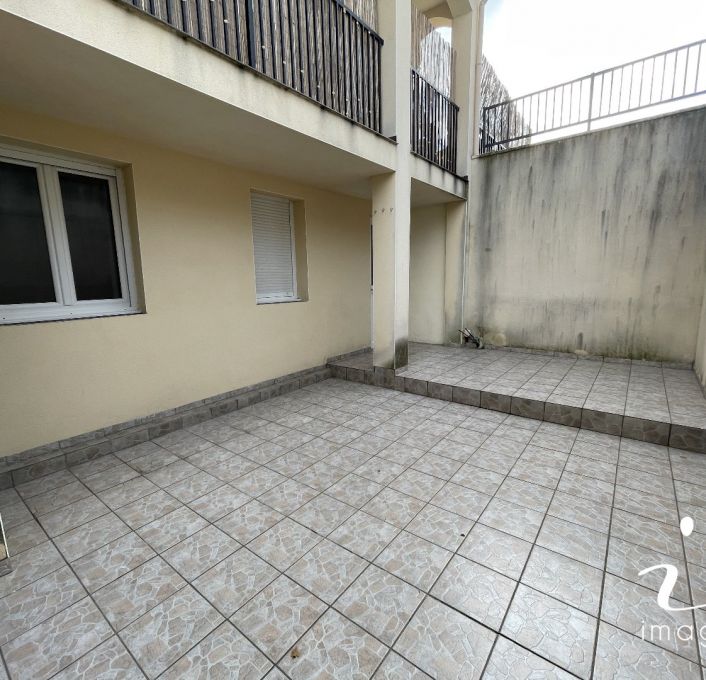 à louer Appartement Gallargues Le Montueux