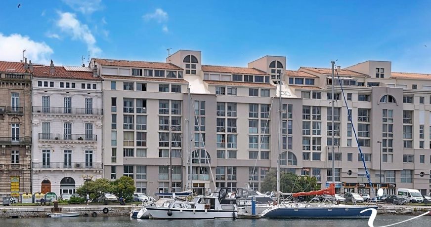 location Bureau Sete