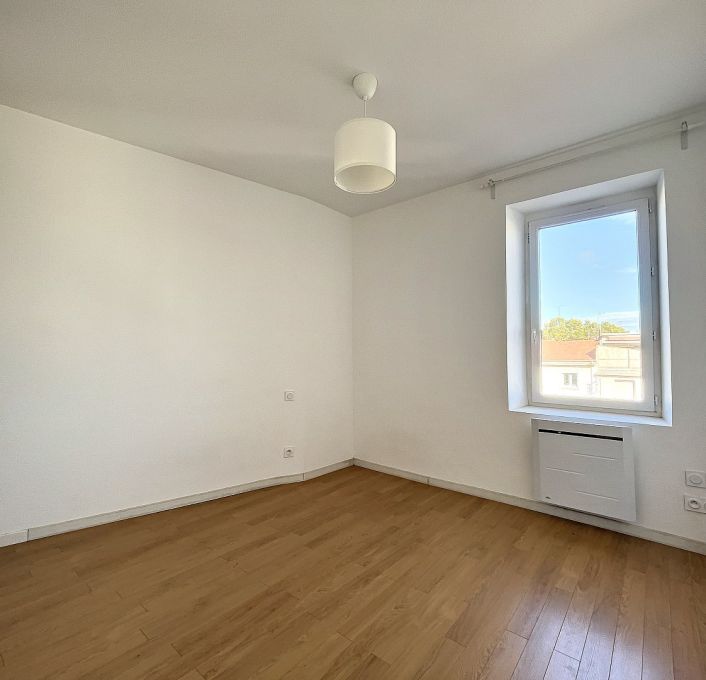 à louer Appartement rénové Beziers