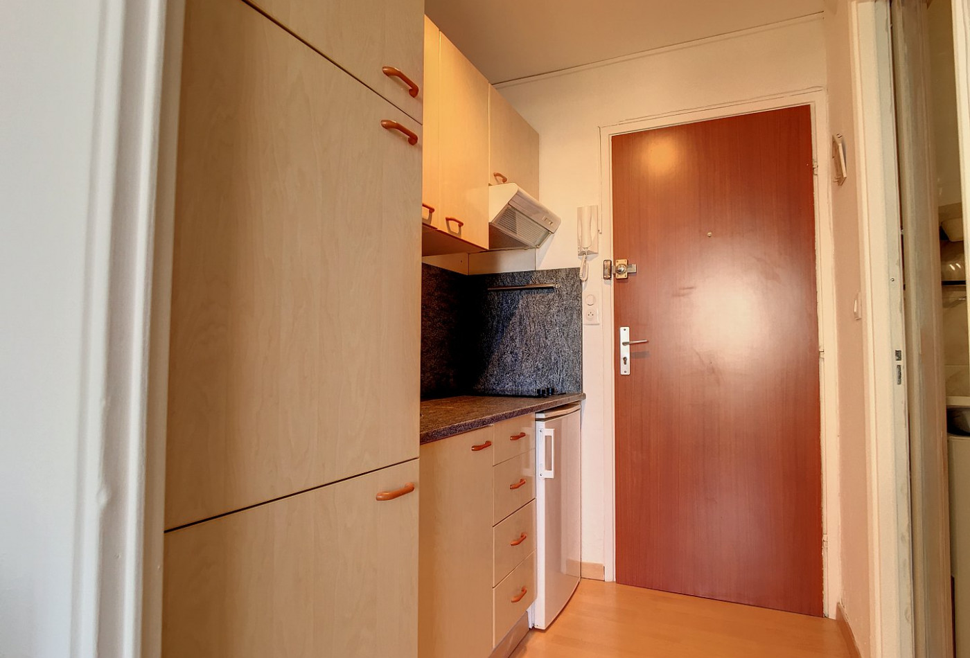 location Studio Carnon Plage - Photo 8