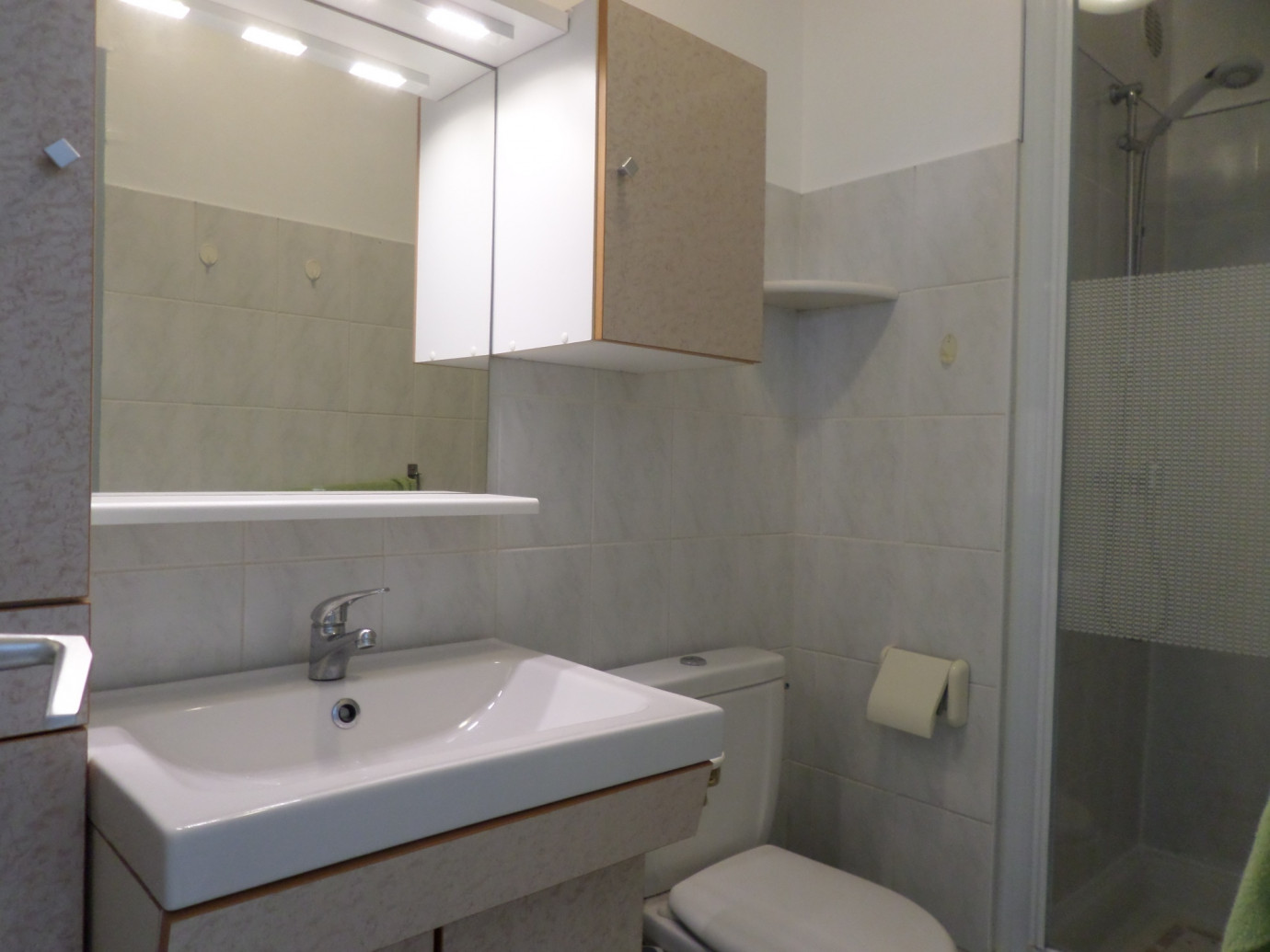 en location saisonnière Appartement Carnon - Photo 9