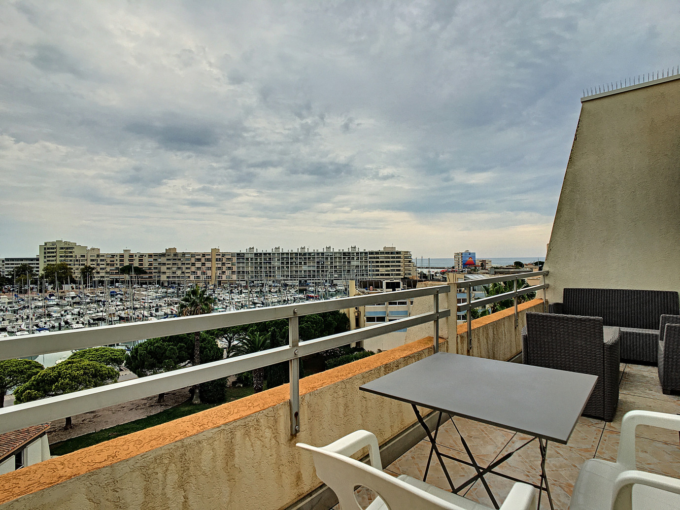 en location saisonnière Appartement Carnon - Photo 2