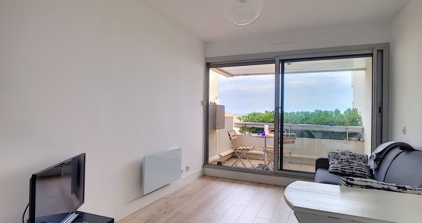 en location saisonnière Studio cabine Carnon