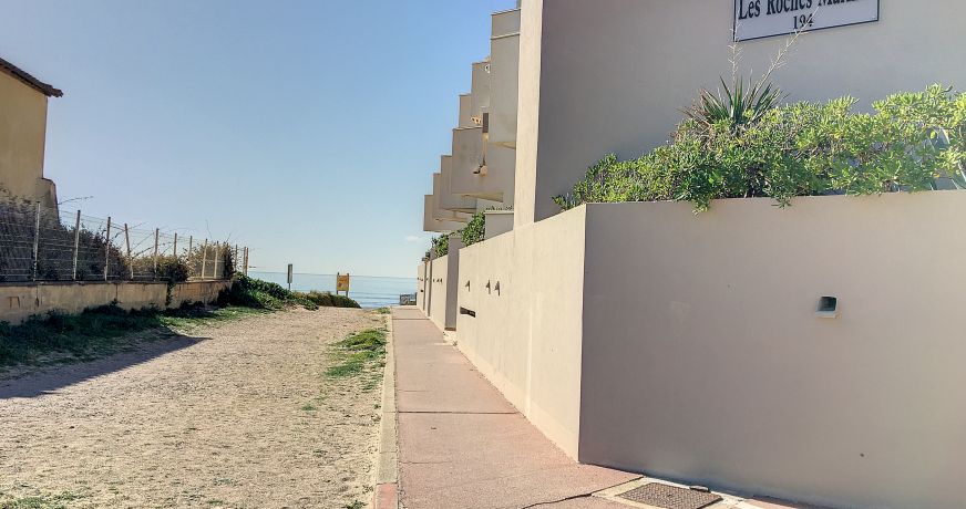 en location saisonnière Studio cabine Carnon