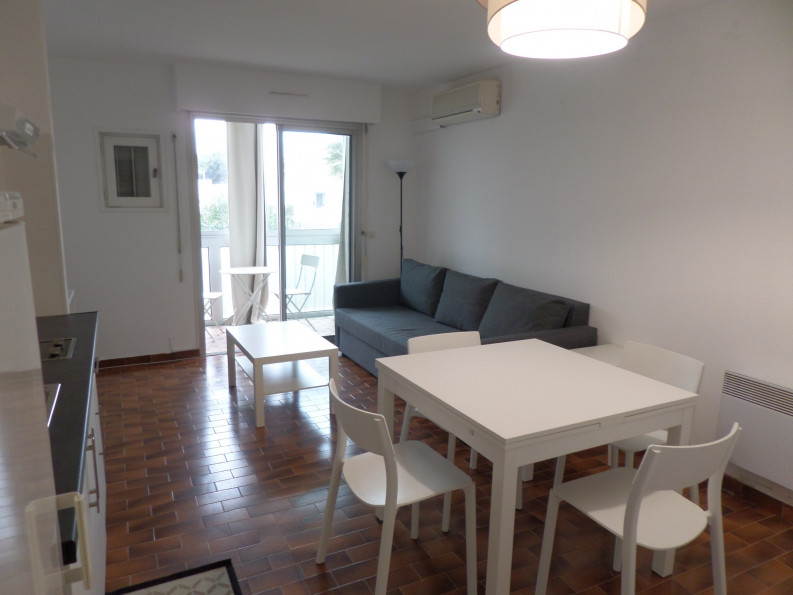 en location saisonnière Appartement Carnon - Photo 1
