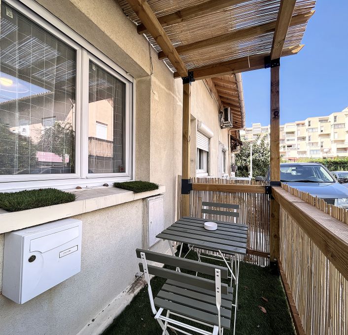 en location saisonnière Duplex Carnon