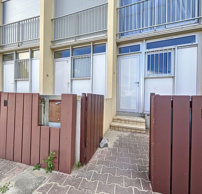 en location saisonnière Duplex Carnon