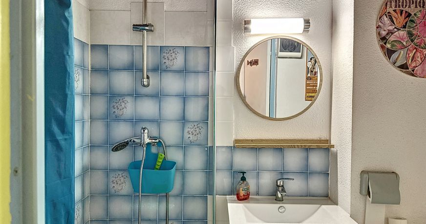 en location saisonnière Studio cabine Carnon