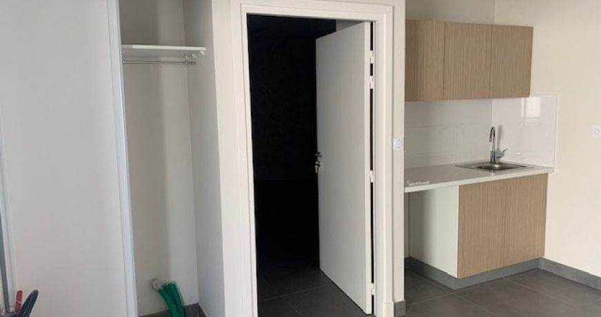 location Bureau Saint Jean De Vedas