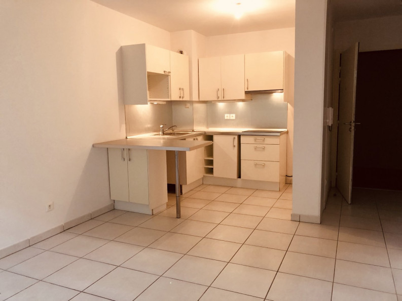 location Appartement en résidence Castelnau Le Lez - Photo 2