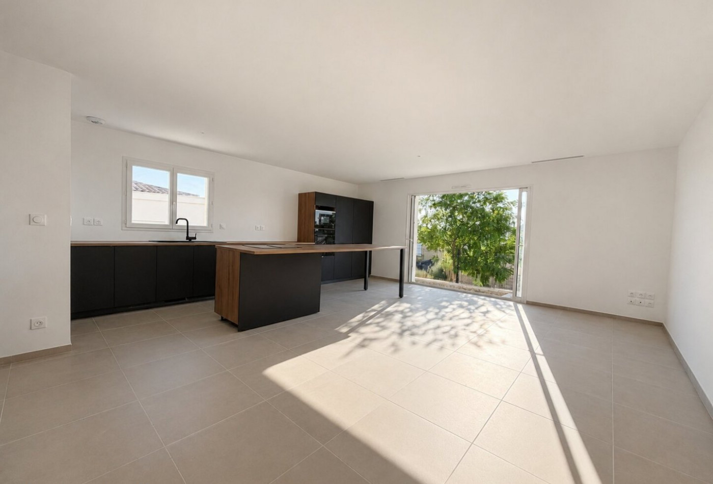 à vendre Maison Pinet - Photo 2