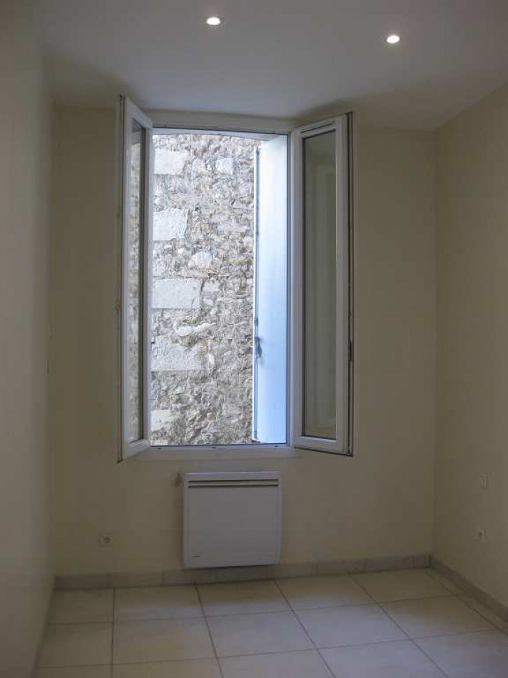 location Appartement Sete - Photo 9