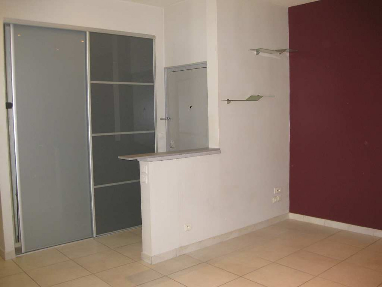 location Appartement Sete - Photo 5