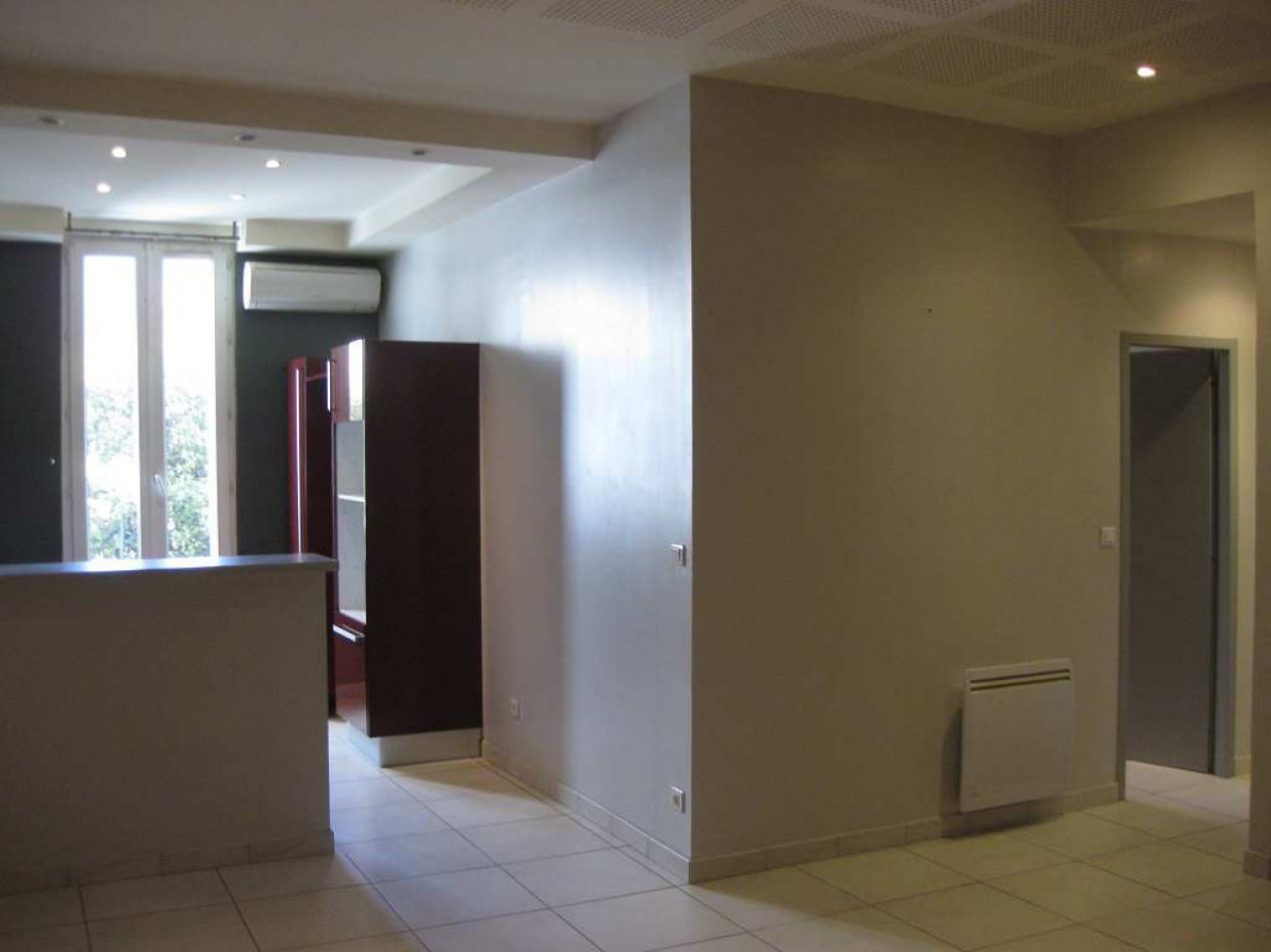 location Appartement Sete - Photo 4