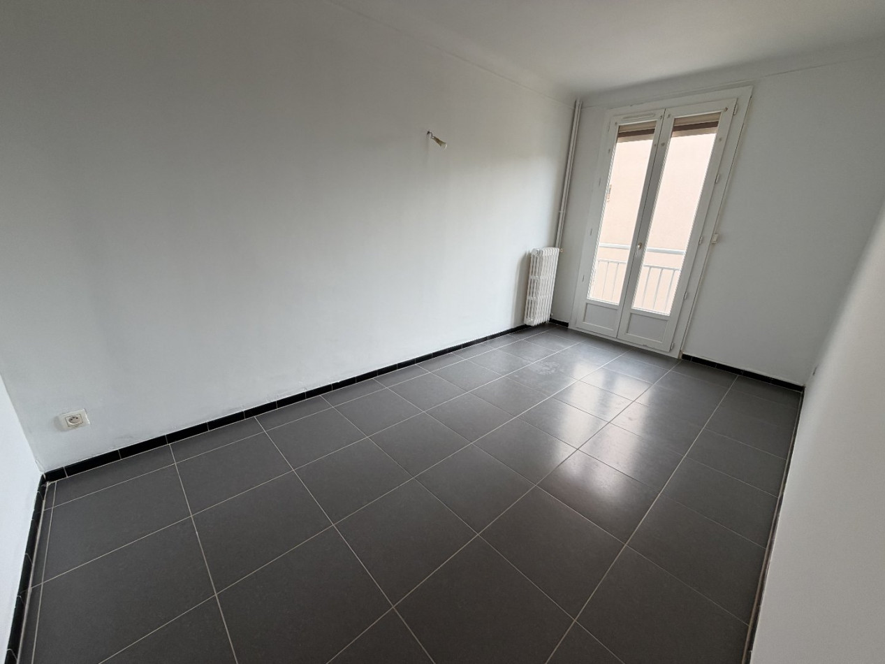 for rent Appartement Sete - Photo 4