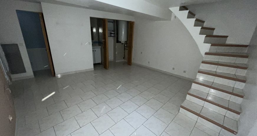 location Maison de village Gigean