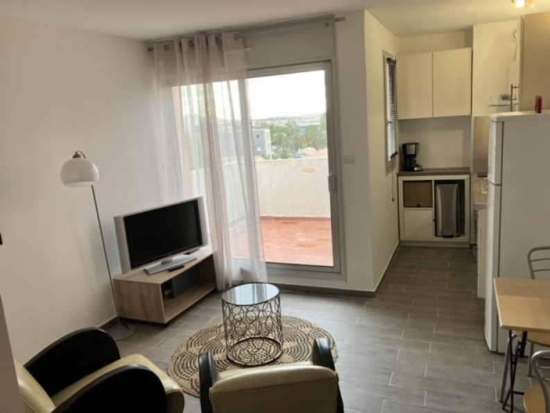 en location saisonnière Appartement en résidence Sete - Photo 2