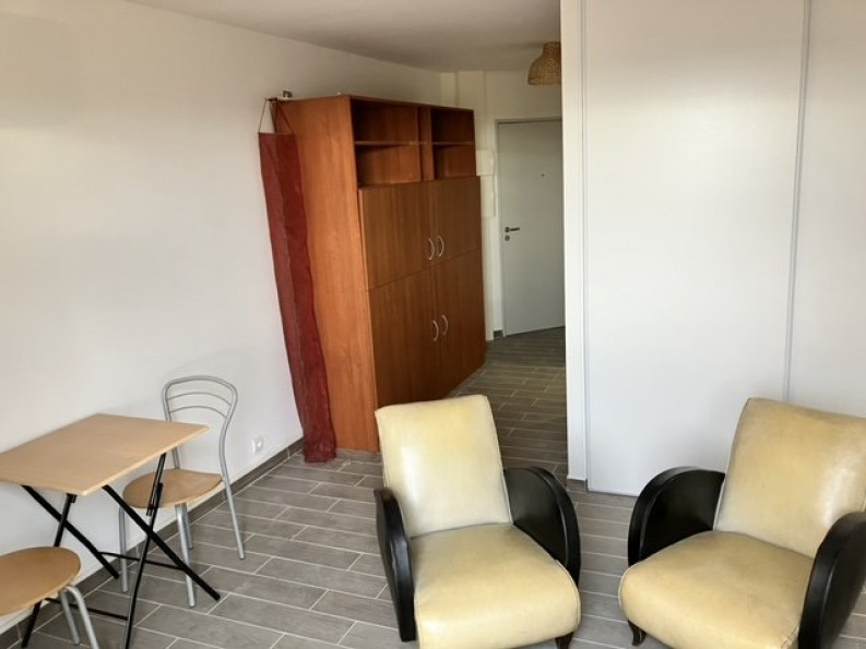 en location saisonnière Appartement en résidence Sete - Photo 4