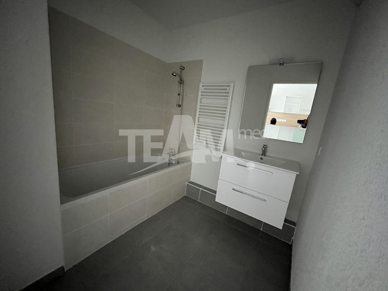 location Appartement neuf Gigean - Photo 6