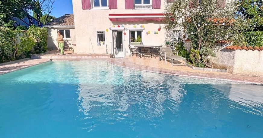vente Villa Montbazin