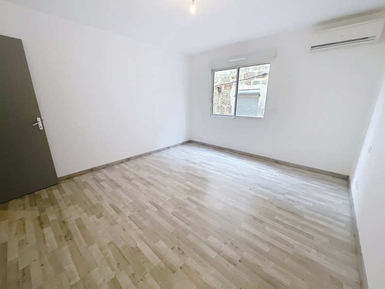 à vendre Appartement Poussan - Photo 9