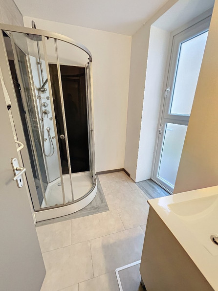 vente Appartement Poussan - Photo 10