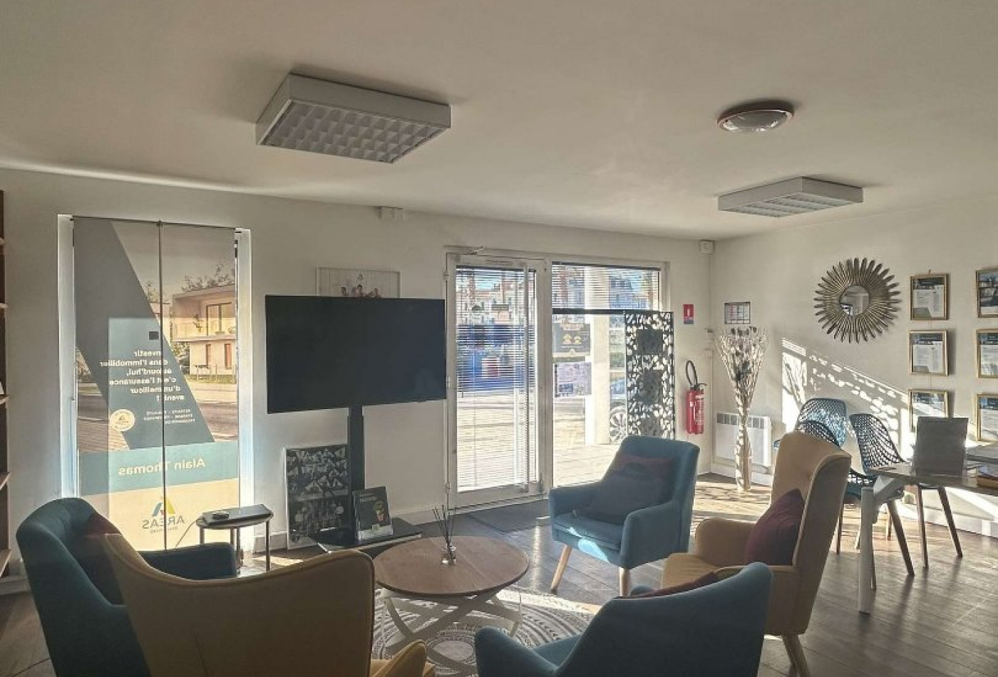 location Bureau Sete - Photo 1