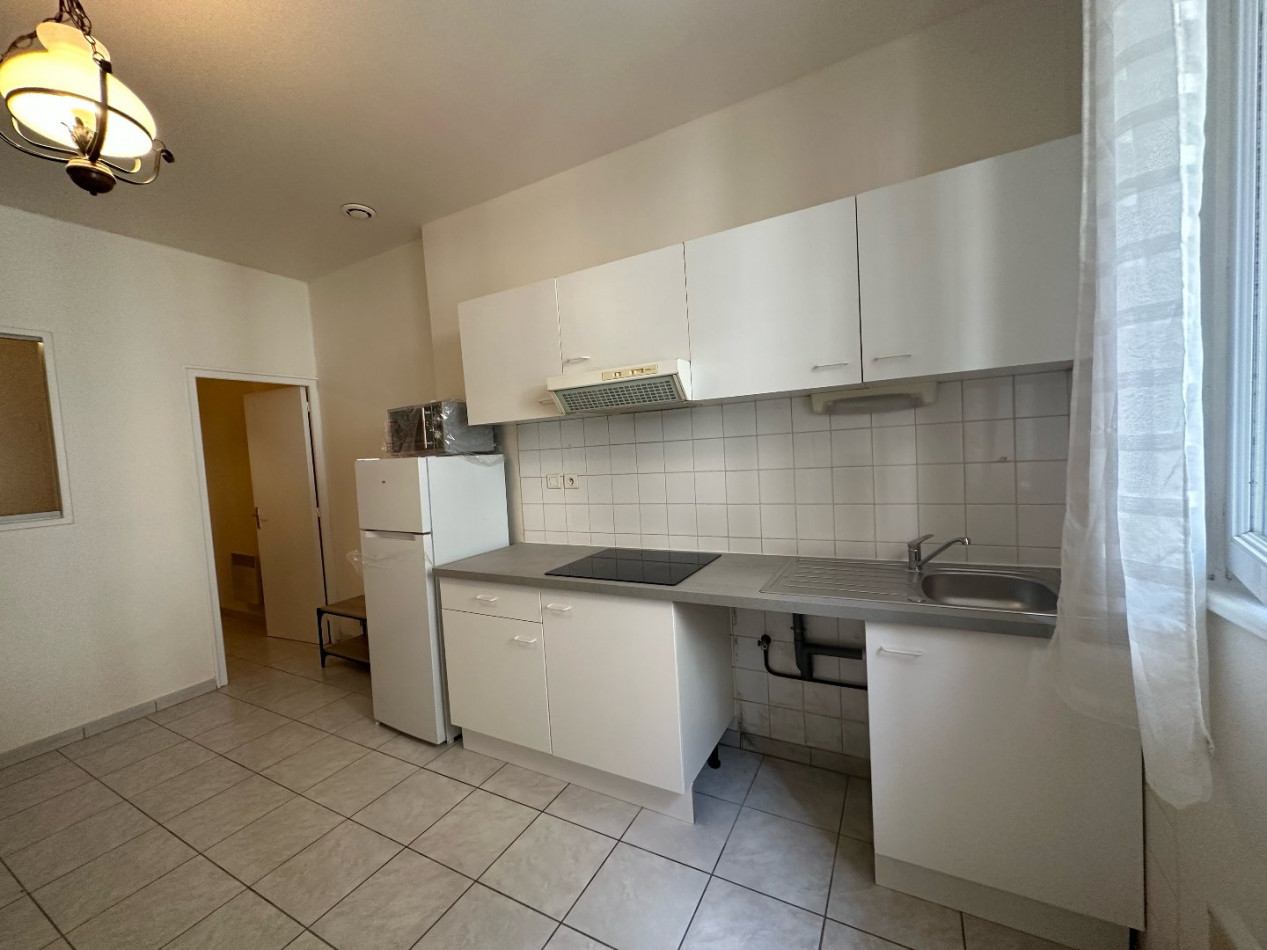 location Appartement Sete - Photo 2