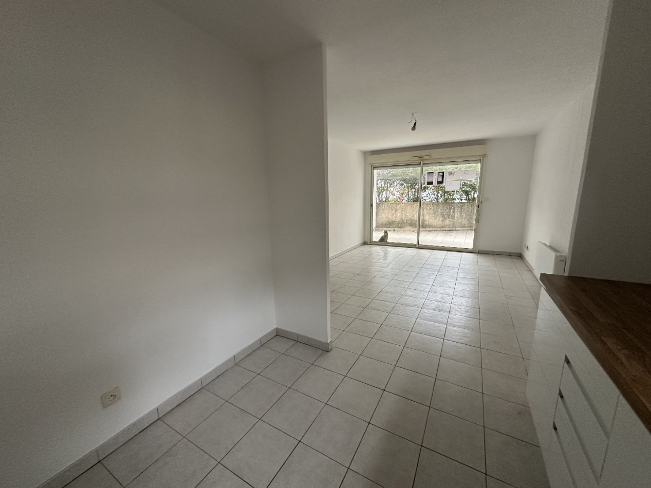 location Appartement en résidence Sete - Photo 2